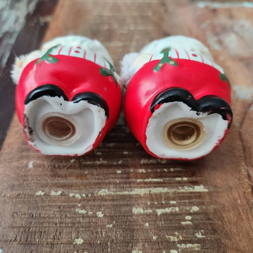 Vintage Festive Santa Claus Figurine Salt and Pepper Shakers